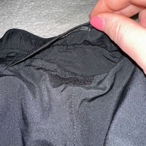 Nike Dri-Fit Men’s Lightweight Shorts Solid Black Size Large EUC - Picture 8 of 10